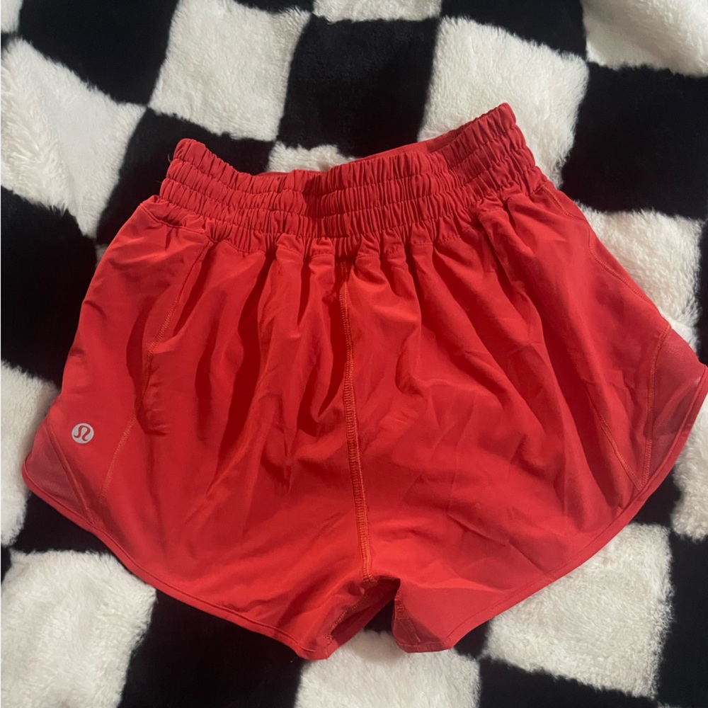 Hotty Hot High-Rise Lined Short 2.5"